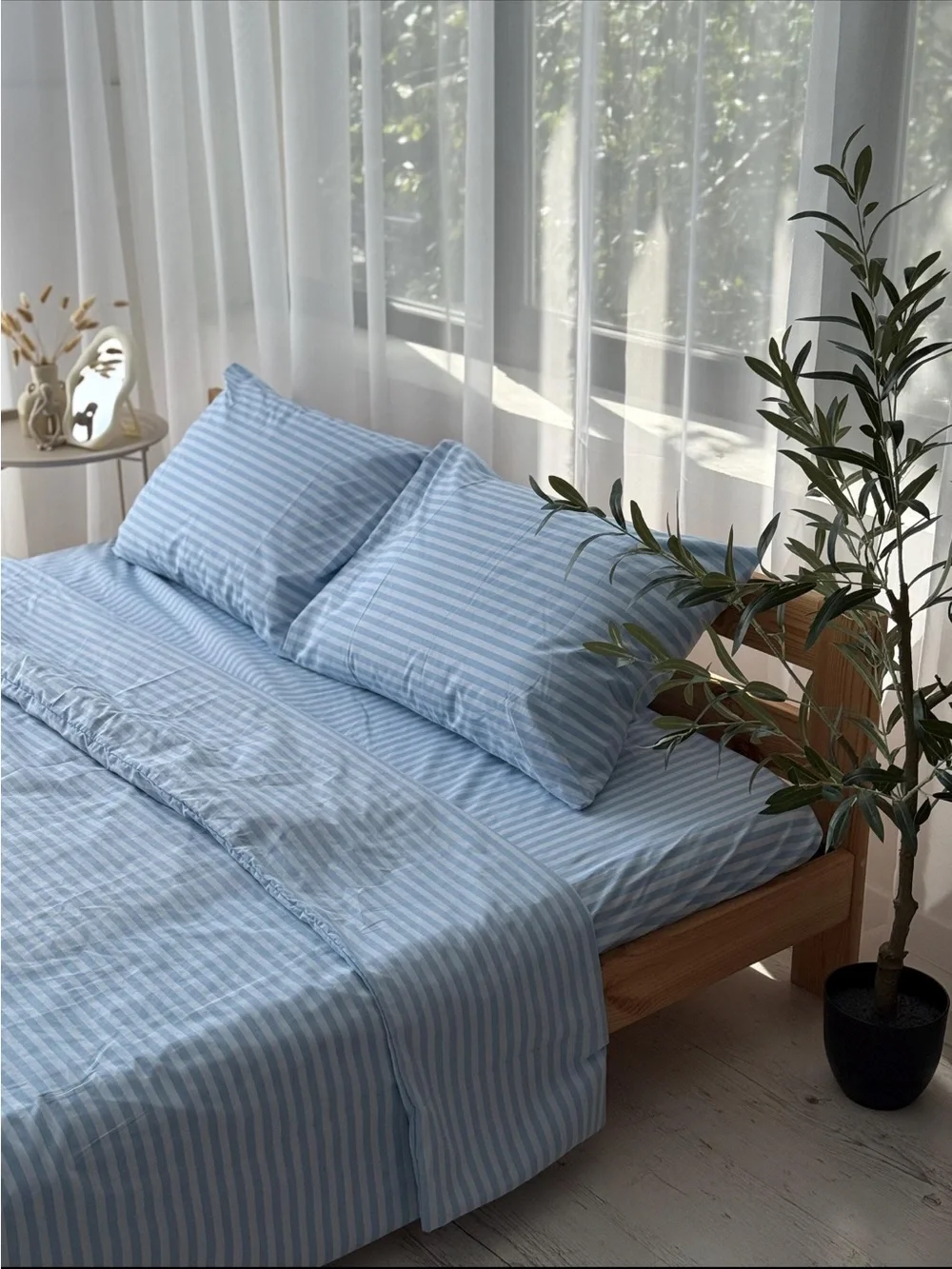 Soft Light Blue Striped Queen Duvet Cover Set